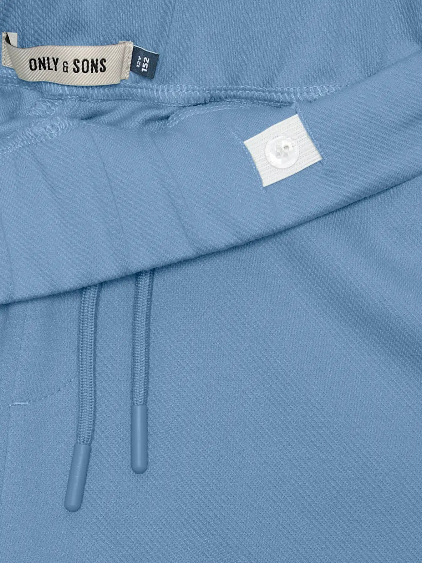 Close-up of Kids Only & Sons Jog Short NEWKODYL in Endless Sky, featuring adjustable waistband and stylish details.