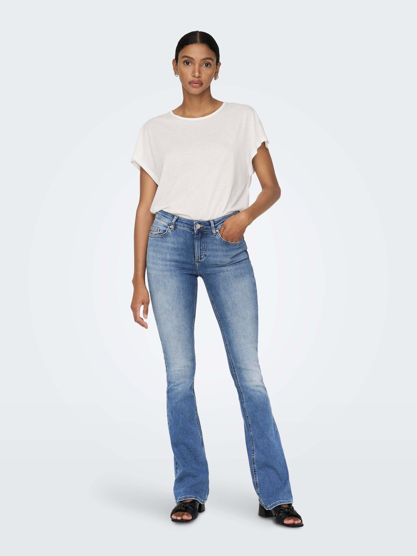 Only Dames Jeans BLUSH Mid Flared Light Blue