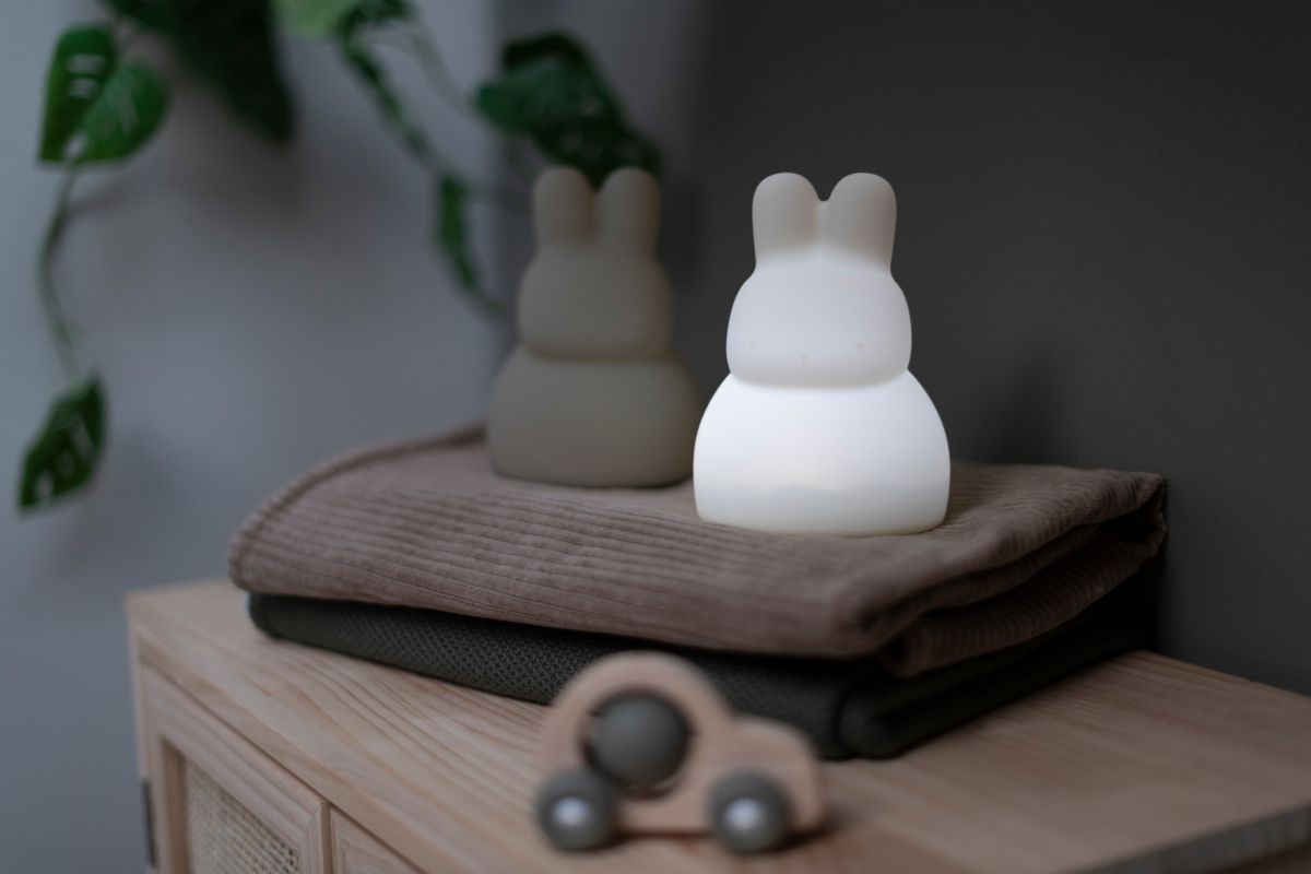Baby's Only,Nachtlampje konijn warm linen - Met muziek