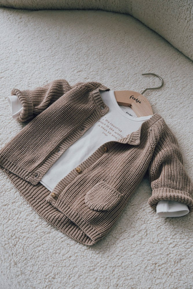 Feetje Baby Vestje, The Magic is in You, Taupe