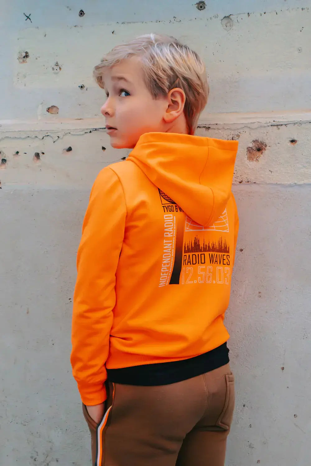 Tygo & vito Hoodie HANK, Orange Clownfish
