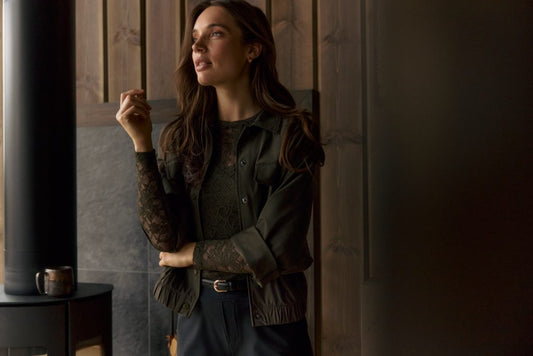 Lady Day Shirt, JOSS, Deep Forest